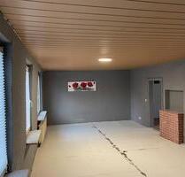 Haus zur Miete in Meerane - 690,00&nbsp;EUR Kaltmiete, ca.&nbsp; 80,00&nbsp;m&sup2; in Meerane (PLZ: 08393)