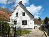 Foto - Gepflegtes Einfamilienhaus mit großem Garten in ruhiger Lage von