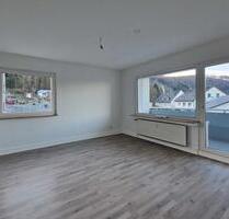 Einbauküche - Balkon - 3 Zimmer dazu ein 500€ Gutschein* - *Werdohl-Rodt*