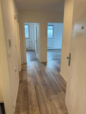 Foto - Frisch renovierte 3 ZKB Wohnung im 5. OG mit Balkon in Bettringen