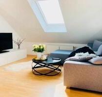 PRIVATVERKAUF: Traumhafte Maisonette-Wohnung in Schwieberdingen