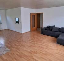 4 12 Zimmer Wohnung Balkon Garage - Barum