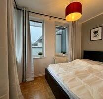 Zu Vermieten ++ HH Barmbek ++ kleine Penthouse-Wohnung - Hamburg Barmbek-Nord