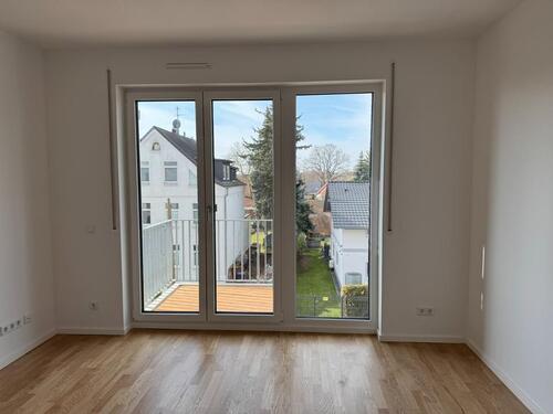 Foto - Erstbezug 1,5-Zimmer Wohnung, 2 Balkone, 2.OG, Aufzug, Tiefgarage