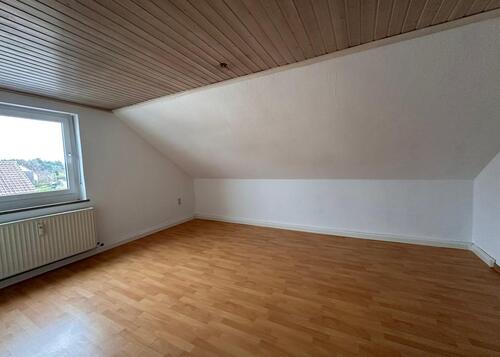 Foto - 3.5 Zimmer Dachgeschoßwohnung zur Miete in Poppenricht