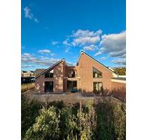 Moderne Neubauwohnung mit Balkon - Hohn