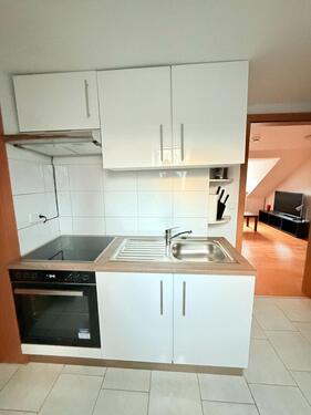 Foto - Dachgeschosswohnung 2 Zimmer mit Küche in DuisburgMeiderich