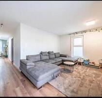 Sanierte 3-Zimmer Wohnung im Herzen von Oedheim - ohne Makler.