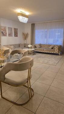 Foto - Großzügige 5 Zimmer Wohnung mit Sonniger Südterrasse.
