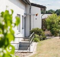 Voll möbliertes Ferienhaus Bungalow – 3 Zimmer, Küche, Bad-GWC - Riesweiler