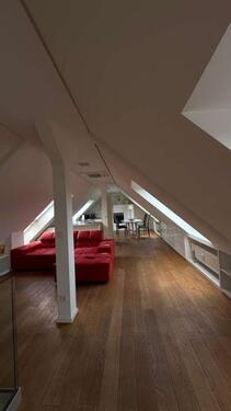 Foto - 1 Zimmer Dachgeschoßwohnung zur Miete in Essen