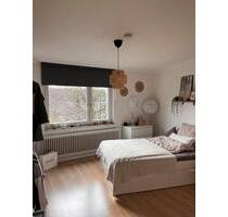 Großes WG-Zimmer zu vermieten - 480,00&nbsp;EUR Kaltmiete, ca.&nbsp; 80,00&nbsp;m&sup2; in Aachen (PLZ: 52070) Aachen-Mitte