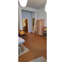 Zimmer in Heilpraxis - 200,00&nbsp;EUR Kaltmiete, ca.&nbsp; 25,00&nbsp;m&sup2; in Frankfurt am Main (PLZ: 60316) Nordend Ost