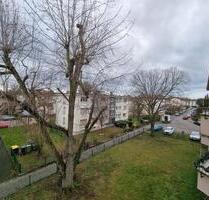 Großzügige und ruhige 3-Zimmerwohnung mit Balkon im Buchhügel - Offenbach am Main Bieberer Berg