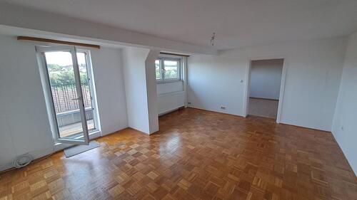 Foto - 3 Zimmer Dachgeschoßwohnung zur Miete in Grub am Forst