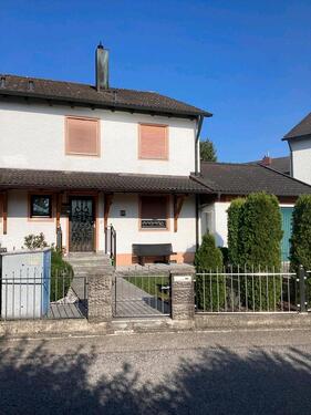Foto - Doppelhaushälfte Frontenhausen - 295.000,00&nbsp;EUR Kaufpreis, ca.&nbsp; 100,00&nbsp;m&sup2;