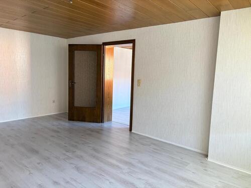 Foto - Ruhige 3,5 Zimmer Wohnung in Billigheim Sulzbach