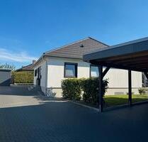 Bungalow mit Vollkeller und Garage Einfamilienhaus - Oldenburg in Holstein