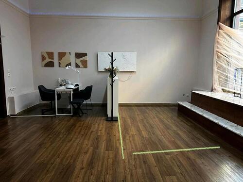 Foto - Platz im Salon zu vermieten Zentral