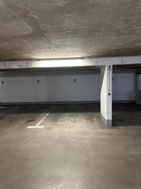 Foto - Tiefgaragenstellplatz in Mariendorf