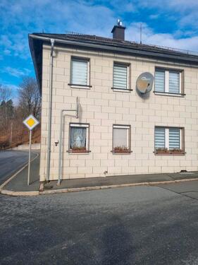 Foto - Zentrales gelegenes Haus mit Nebengebäude