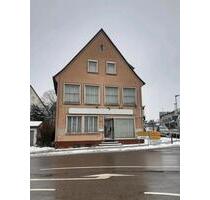 Wohn und Geschäftshaus - 255.000,00&nbsp;EUR Kaufpreis, ca.&nbsp; 80,00&nbsp;m&sup2; in Blaufelden (PLZ: 74572)