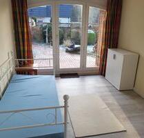 Einliegerwohnung, 33 qm - 350,00&nbsp;EUR Kaltmiete, ca.&nbsp; 33,00&nbsp;m&sup2; in Rendsburg (PLZ: 24768)