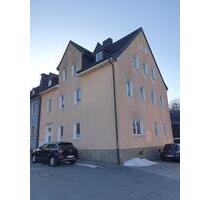 Mehrfamilienhaus in Rehau mit 3 WE