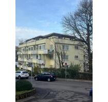 Frisch kernsanierte Penthouse-Wohnung mit ca. 100 m² Wohnfläche & - Saarbrücken St. Arnual