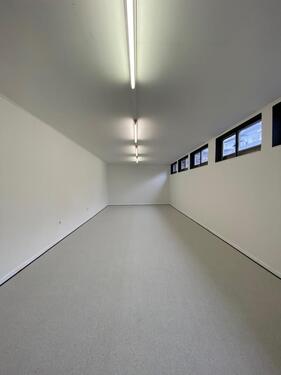 Foto - Gepflegte Lager- Produktionsfläche ab dem 01.01.2026 in Krefeld