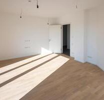 Großzügige 3-Zimmerwohnung mit Balkon und Wintergarten am Gleisdreieck - Berlin Mitte