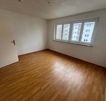 3-Zimmer-Wohnung - ideal für Paare oder Singles - Selb