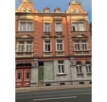 Haus zu verkaufen - 790.000,00&nbsp;EUR Kaufpreis, ca.&nbsp; 500,00&nbsp;m&sup2; in Hof (PLZ: 95030) Neuhof