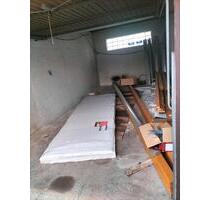 Große Garage mit Grube, Strom und Einfahrt zu vermieten - Mehlingen