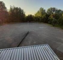 Stellfläche (gepflastert) - 600,00 EUR Kaltmiete, ca.  0,00 m² in Bremervörde (PLZ: 27432)