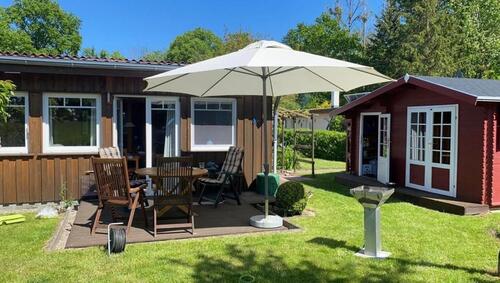 Foto - Ferienhaus Bungalow am Lübkowsee mit Grundstück ( Eigenland )