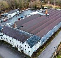 Gewerbemietobjekt in Saalfeld mit über 2500 Quadratmetern Fläche - Saalfeld (Saale)