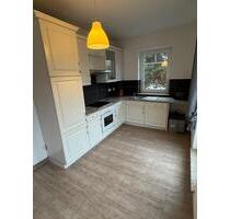 1-Raum-Wohnung mit großem Balkon – All-inclusive – befristet - Leipzig Lausen-Grünau