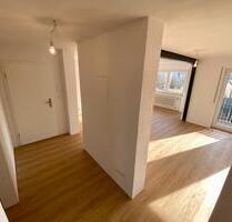 2,5 Zimmer-Wohnung mit Südbalkon - generalsaniert - Reichertshausen
