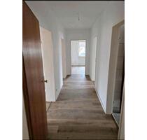 3 Zimmer Wohnung - 1.250,00&nbsp;EUR Kaltmiete, ca.&nbsp; 82,00&nbsp;m&sup2; in Garbsen (PLZ: 30827) Berenbostel