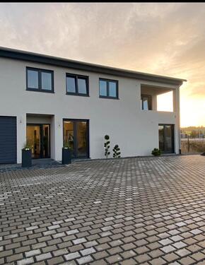 Foto - 79m² Büro Praxis Studio Yoga Coaching – Neubau 1023