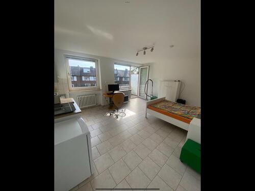 Foto - 1 Zimmer Apartment Aaseestadt mit Küche und Balkon