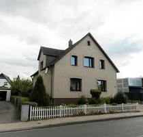 Charmantes Wohnhaus mit zusätzlichem Zweithaus. 861 m2 Grundstück - Herford Diebrock