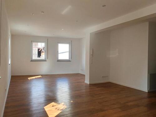 Foto - Helle Wohnung mit 110qm in Kleinlangheim zu vermieten