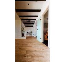 Loft Wohnung in ruhiger Lage - 870,00&nbsp;EUR Kaltmiete, ca.&nbsp; 60,00&nbsp;m&sup2; in Essen (PLZ: 45355) Stadtbezirk IV