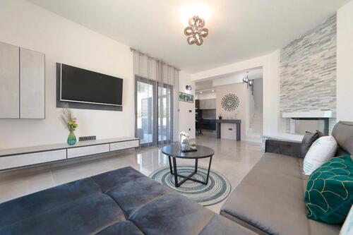 Foto - Ferienhaus Artemis bei Zadar – Pool, Poolhaus, max. 8 Personen