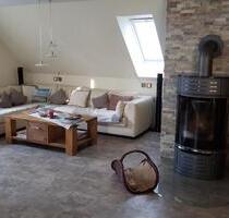 Loft in zentraler Lage - 1.050,00&nbsp;EUR Kaltmiete, ca.&nbsp; 160,00&nbsp;m&sup2; in Krummhörn (PLZ: 26736)