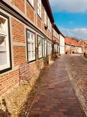 Foto - großzüge 4-Zimmer-Altbauwohnung mit Dachterrasse