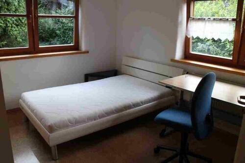 Foto - Schönes gemütliches WG Zimmer - 490,00&nbsp;EUR Kaltmiete, ca.&nbsp; 15,00&nbsp;m&sup2;