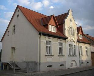 Altbauwohnung - 540,00&nbsp;EUR Kaltmiete, ca.&nbsp; 90,00&nbsp;m&sup2; in Alsleben (Saale) (PLZ: 06425)